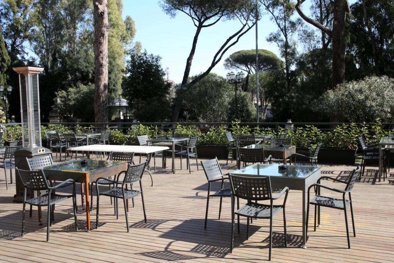 TH Roma - Carpegna Palace Esterno foto