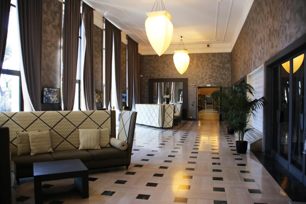 TH Roma - Carpegna Palace Esterno foto