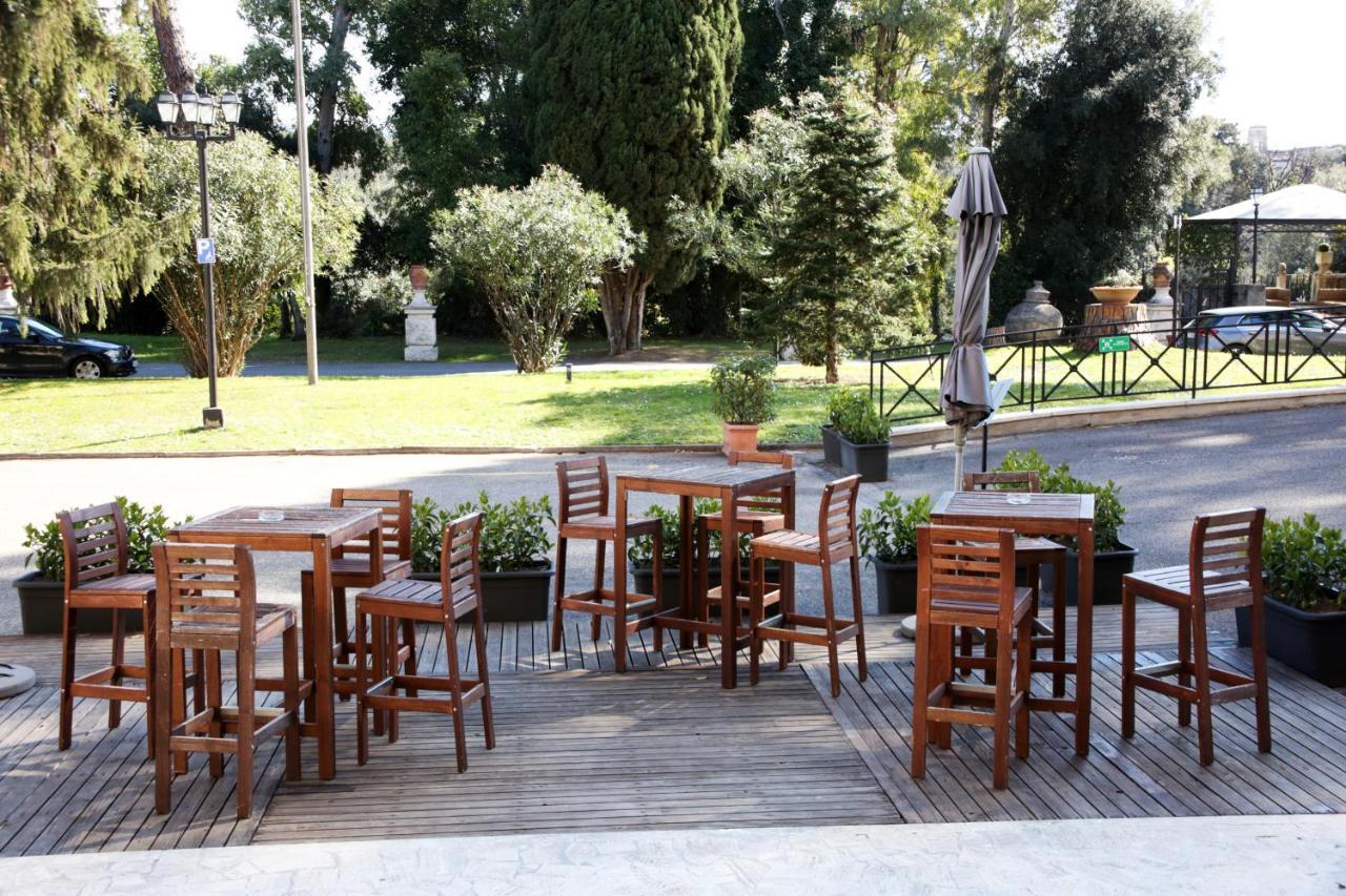 TH Roma - Carpegna Palace Esterno foto